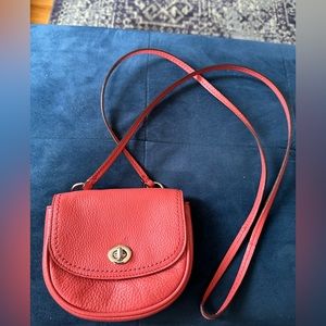 Small leather crossbody